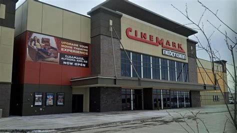 cinemark theater in altoona iowa